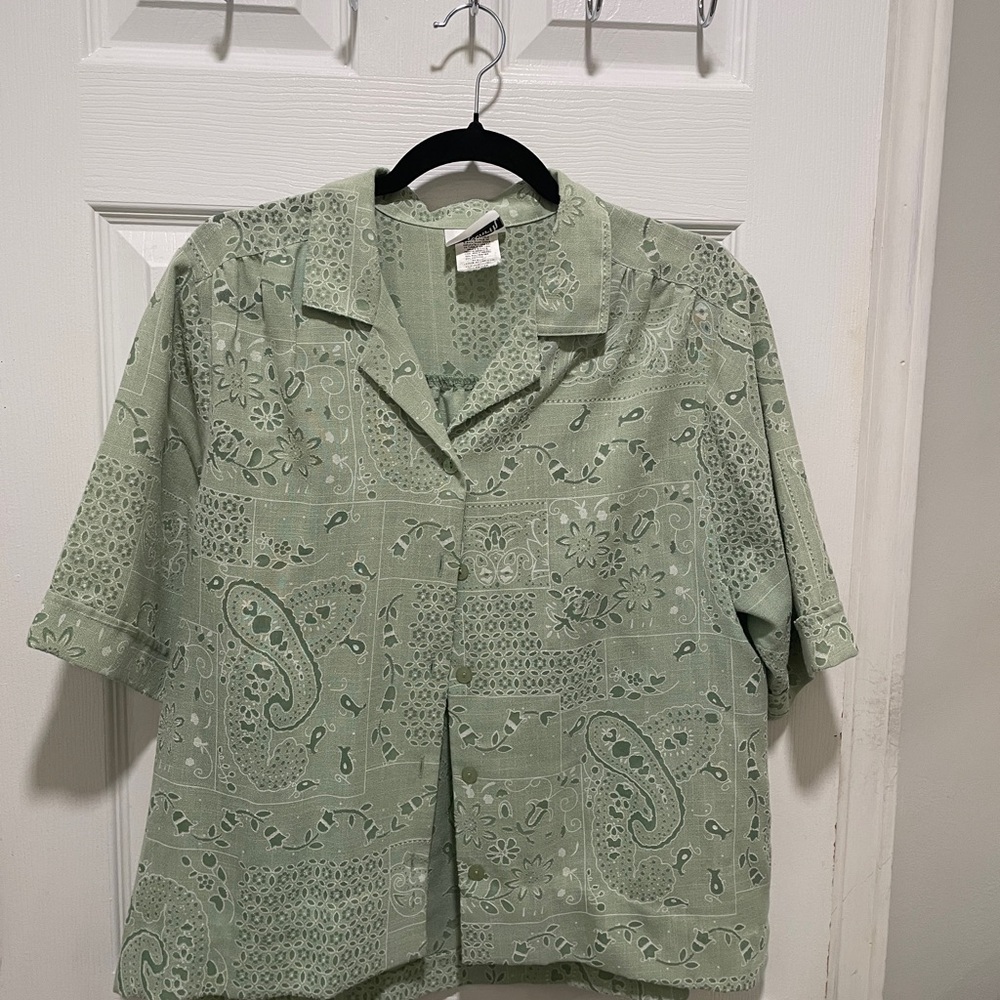 Vintage 80's BonWorth Light Green Floral Casual Button Down Size Petite M